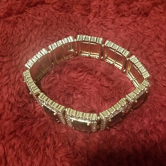 Black and grey diamond stretchy bracelet - Picture 2 of 3